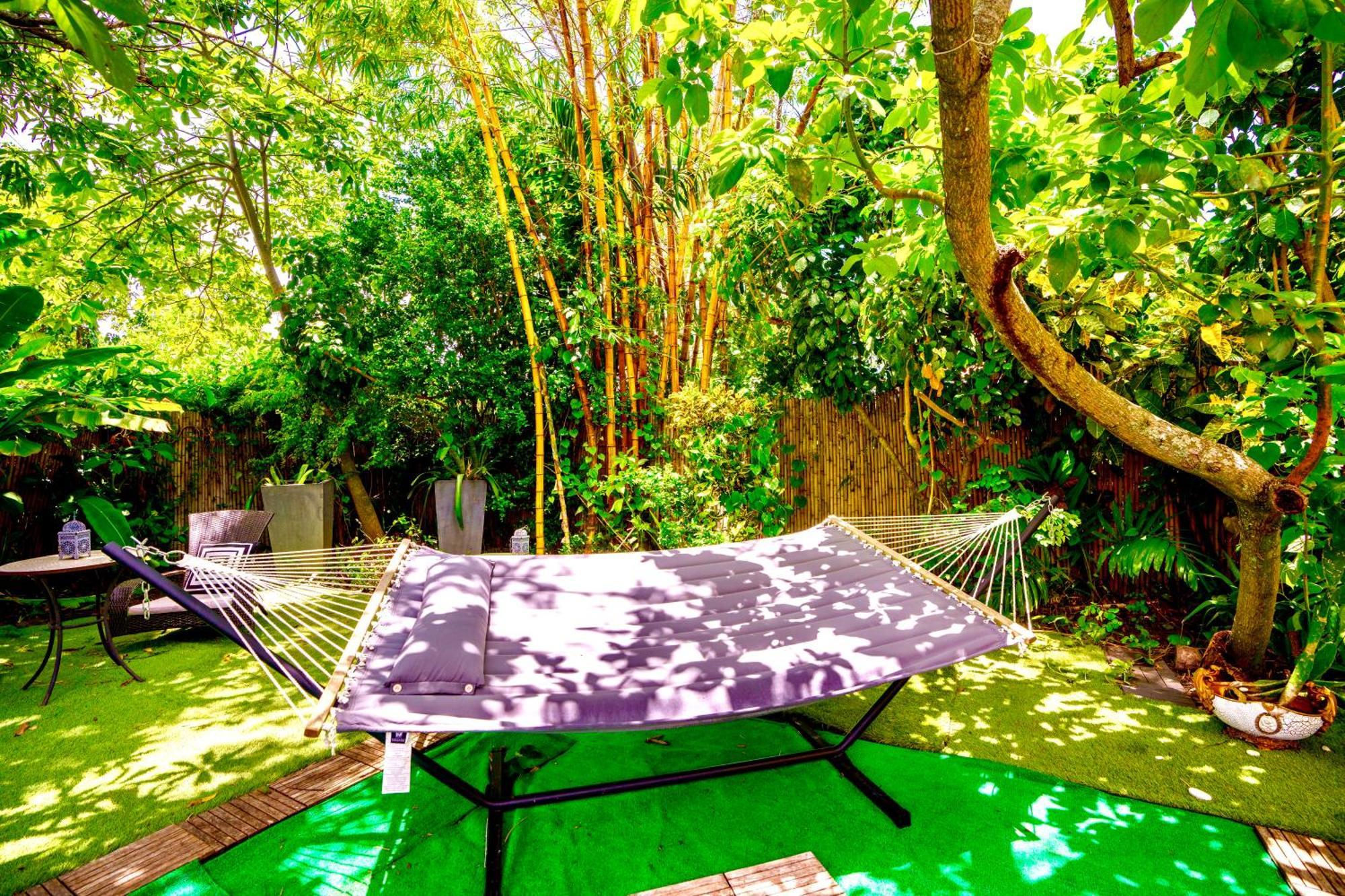 Entire Private Beautiful 2 Bedroom Plus Den House With Gated Front&Back Yard And Free Parking 10Min Drive To Miami Beach Εξωτερικό φωτογραφία